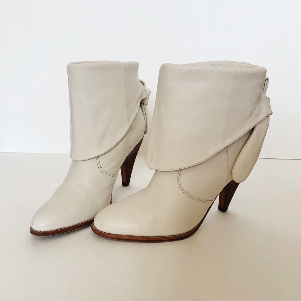 Dolce Vita Booties in Natural White Leather